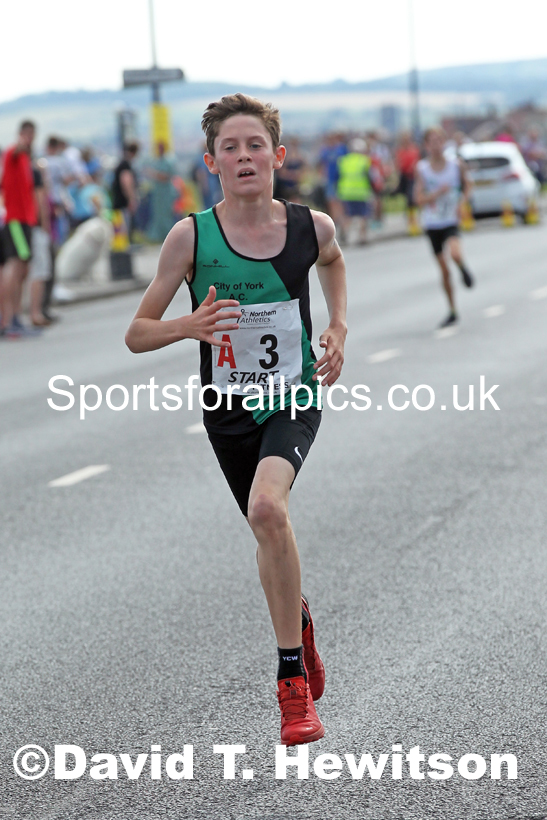 Boys under-13s 2021 Northern 6 and 4 Stage and Young Athletes Road Relays, Redcar. Photo: David T. Hewitson/Sports for All Pics